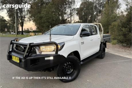 White 2023 Toyota Hilux Double Cab Pick Up Sr (4X4)