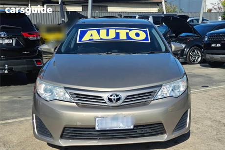 Brown 2013 Toyota Camry Sedan Altise