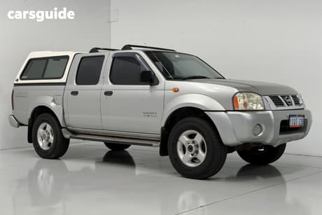 Silver 2003 Nissan Navara Dual Cab Pick-up St-R (4X4)