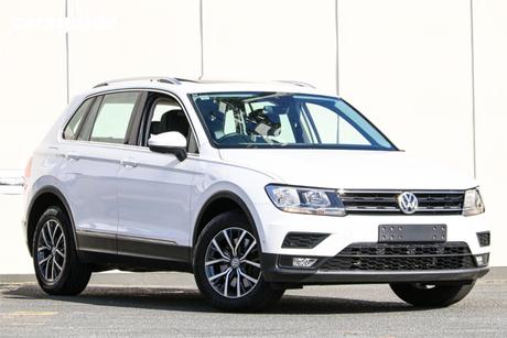 White 2018 Volkswagen Tiguan Wagon 132 Tsi Comfortline