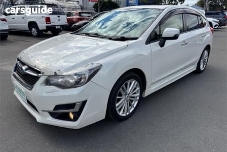 White 2016 Subaru Impreza Hatchback 2.0I-S (Awd)