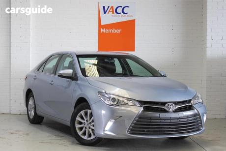 Blue 2015 Toyota Camry Sedan Altise