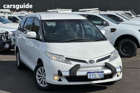 White 2011 Toyota Tarago Wagon Gli