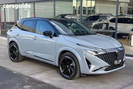 Grey 2025 Nissan Qashqai Wagon N-Design E-Power (Hybrid)