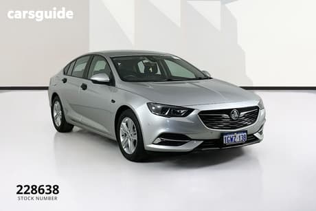 Silver 2019 Holden Commodore Liftback Lt