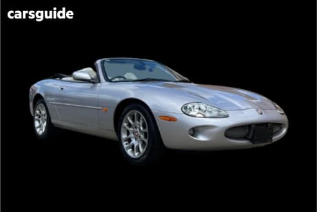 Silver 2000 Jaguar XKR Convertible Sport