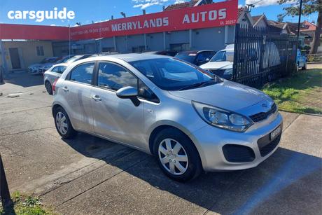 Silver 2012 Kia RIO Hatchback S