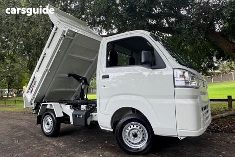 White 2024 Daihatsu Hijet Ute Tray GOODS CARRIER