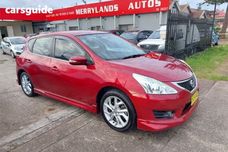 Red 2014 Nissan Pulsar Hatchback Sss