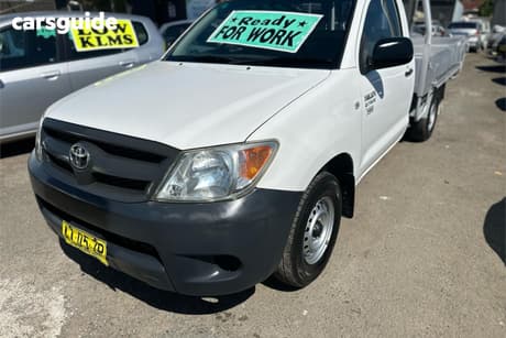 White 2005 Toyota Hilux Cab Chassis Workmate