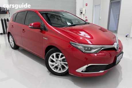 Red 2016 Toyota Corolla Hatchback Hybrid