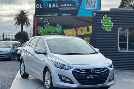 Silver 2012 Hyundai I30 Hatch ELITE 1.6 CRDI GD