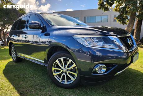 Blue 2016 Nissan Pathfinder Wagon St-L (4X2)