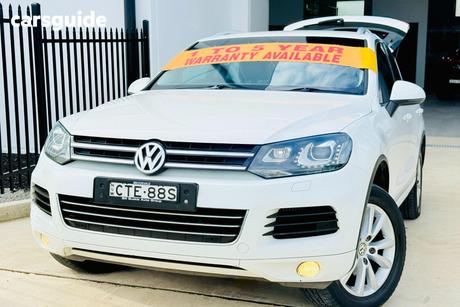 White 2014 Volkswagen Touareg Wagon 150 Tdi