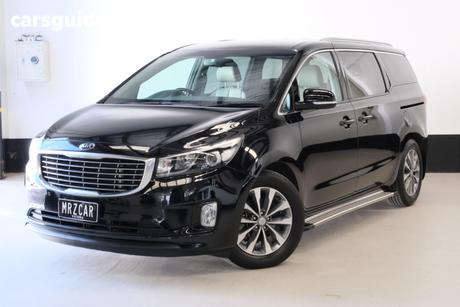 Black 2016 Kia Carnival Wagon Sli