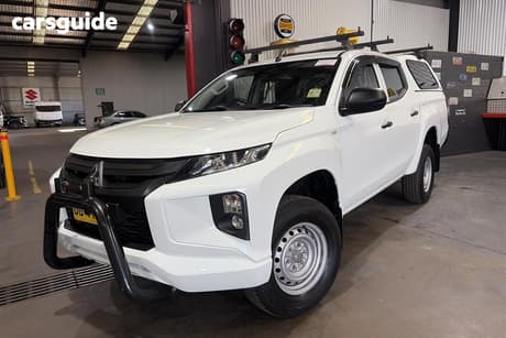White 2021 Mitsubishi Triton Double Cab Pick Up Glx (4X2)