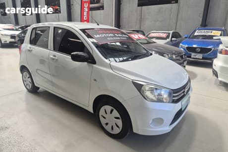White 2015 Suzuki Celerio Hatchback