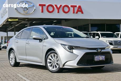 Silver 2022 Toyota Corolla Sedan Sx Hybrid