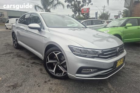 Silver 2021 Volkswagen Passat Sedan 140Tsi Business