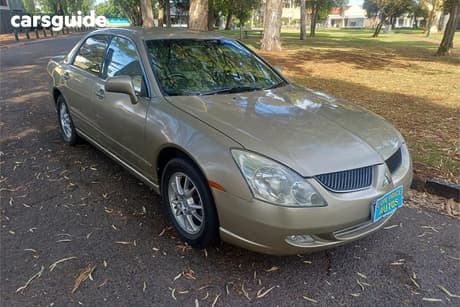 Gold 2003 Mitsubishi Verada Sedan Ei