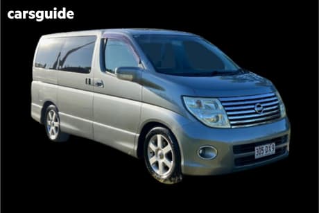 Silver 2005 Nissan Elgrand SUV E51