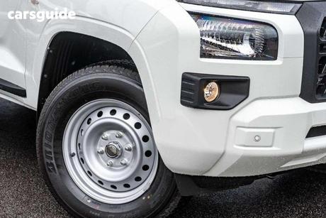 White 2026 Mitsubishi Triton Double Cab Pick Up Glx (4X2)