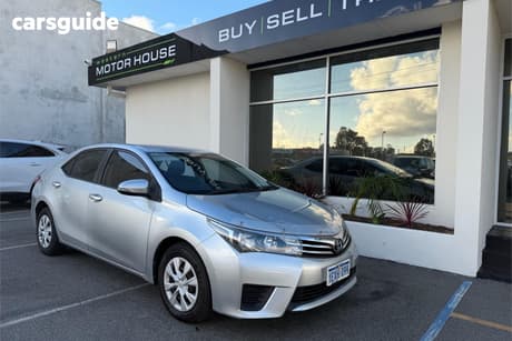 Silver 2015 Toyota Corolla Sedan Ascent