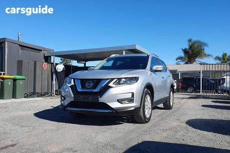 Silver 2017 Nissan X-Trail Wagon St-L (2Wd)