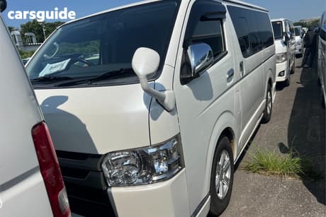 White 2018 Toyota HiAce SUV SUPER GL 4WD