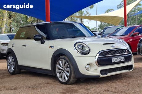 Beige 2018 Mini Cooper Hatchback S