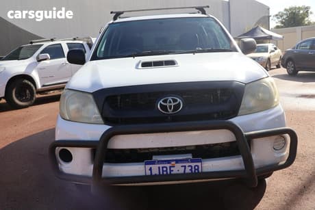 White 2008 Toyota Hilux Dual Cab Pick-up Sr