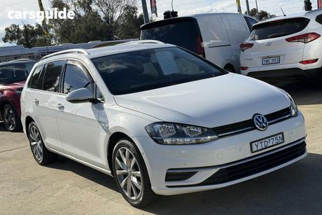 White 2017 Volkswagen Golf Wagon 110 Tsi Comfortline