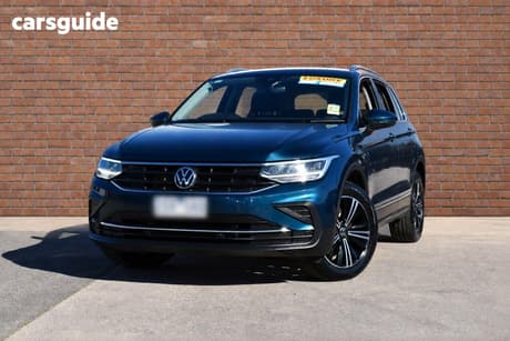 Blue 2023 Volkswagen Tiguan Wagon 110Tsi Life