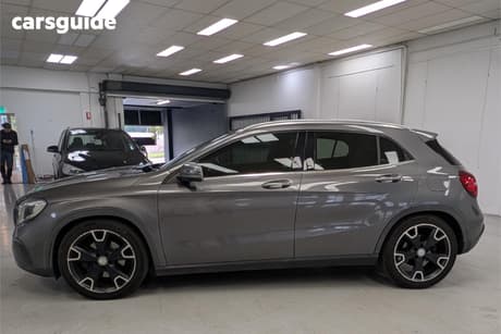 Grey 2017 Mercedes-Benz GLA250 Wagon 4Matic