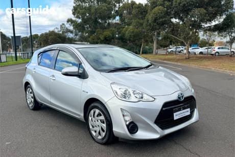 Silver 2015 Toyota Aqua Hatch S