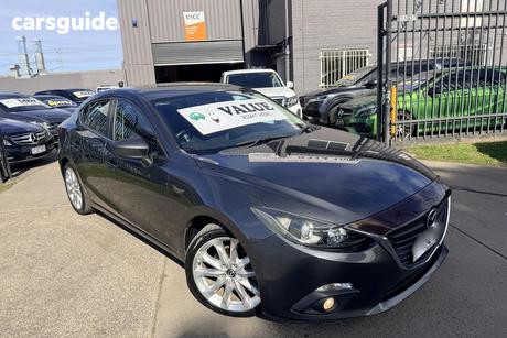 Grey 2014 Mazda 3 Sedan Sp25