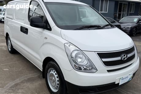 White 2015 Hyundai Iload Van