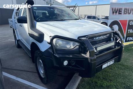 White 2022 Isuzu D-MAX Crew Cab Chassis Sx (4X4)