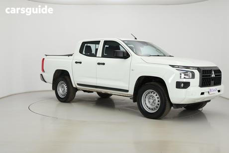 White 2024 Mitsubishi Triton Double Cab Pick Up Glx (4X2)