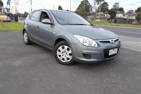 Silver 2010 Hyundai I30 Hatchback Sx