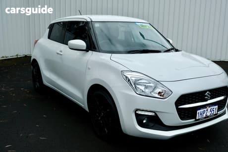 White 2021 Suzuki Swift Hatchback Gl Navi