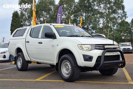 White 2012 Mitsubishi Triton Double Cab Utility Glx (4X4)