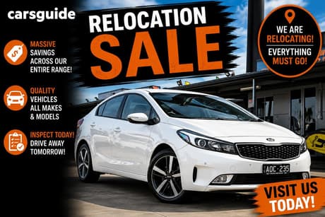 White 2017 Kia Cerato Sedan Sport