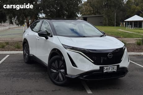 White 2025 Nissan Ariya Wagon Engage