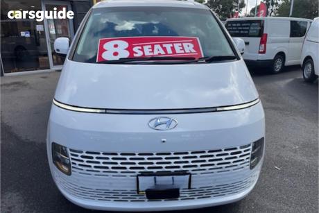 White 2024 Hyundai Staria Wagon