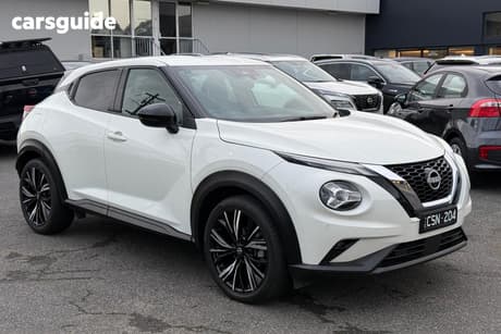 White 2023 Nissan Juke Hatchback Ti