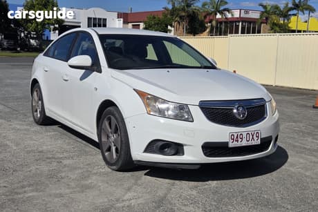 White 2013 Holden Cruze Sedan Cd