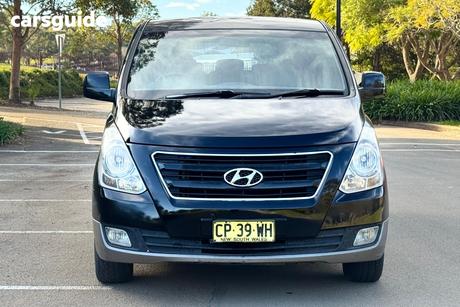 Black 2016 Hyundai Imax Wagon