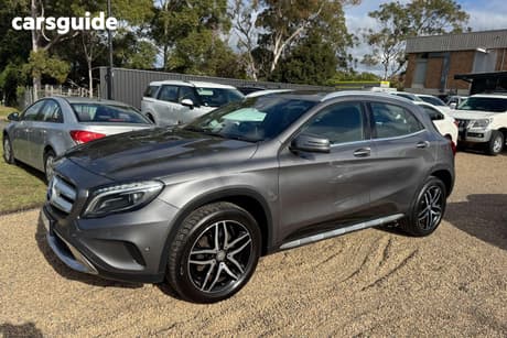Grey 2016 Mercedes-Benz GLA180 Wagon 180