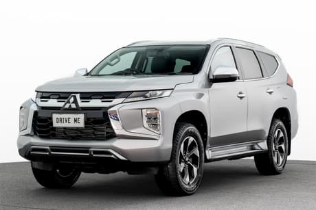 Silver 2024 Mitsubishi Pajero Sport Wagon Gls (4Wd) 7 Seat